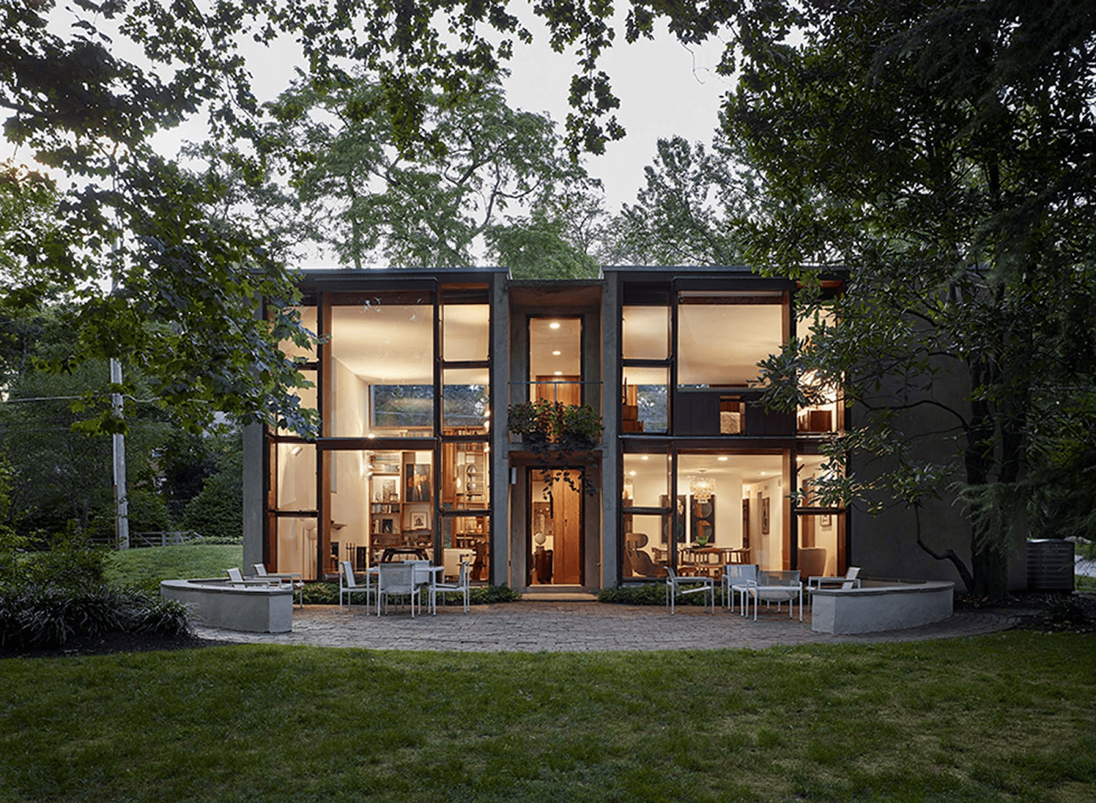 Esherick House is a home designed by Louis Kahn in Philadelphia in 1961