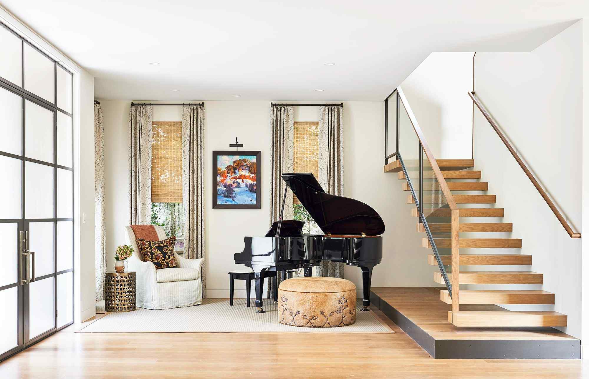 Make A Great First Impression With These Stylish Foyer Designs 