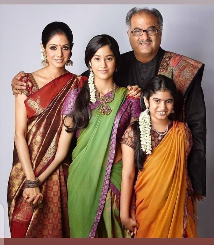 janhvi kapoors family picture