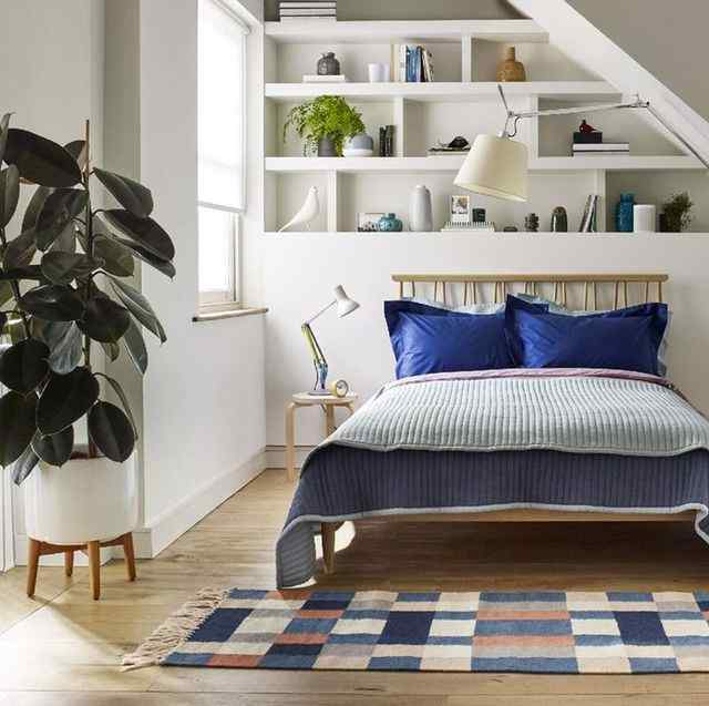 Tips for arranging furniture in a small bedroom
