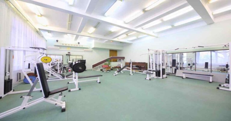 Innovative Gym Painting Ideas To Revamp Your Gym Flat 25 OFF   Gym Painting Ideas 1 768x402 