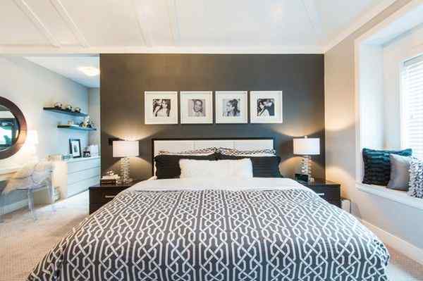 Black Bedroom Design