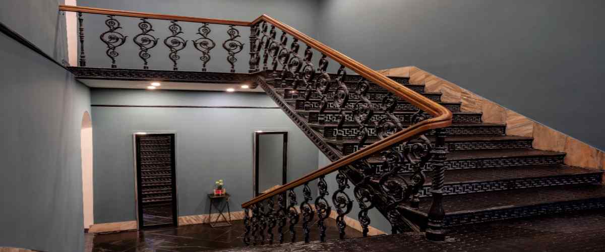 Steel Grill Design for Stairs 