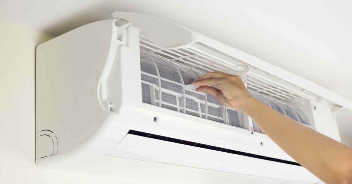 daikin split ac service at home