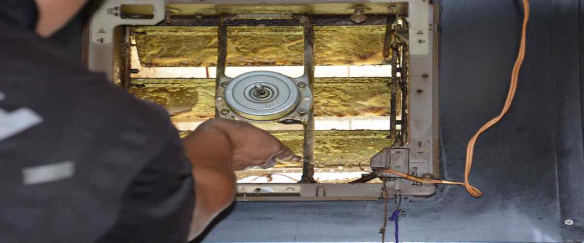 How to Clean Kitchen Exhaust Fan