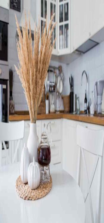 Pampas Grass Decor