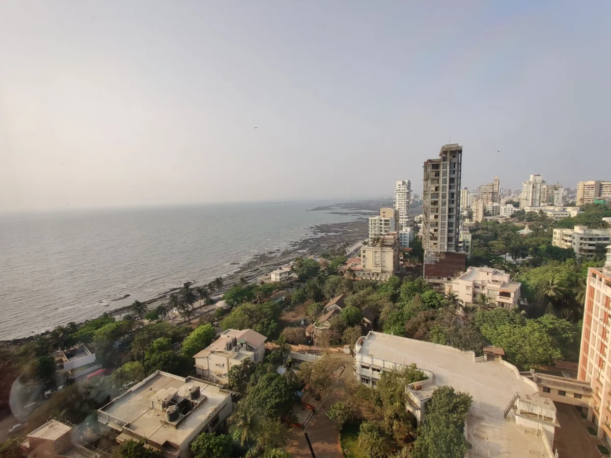 bandra bandstand posh area in mumbai