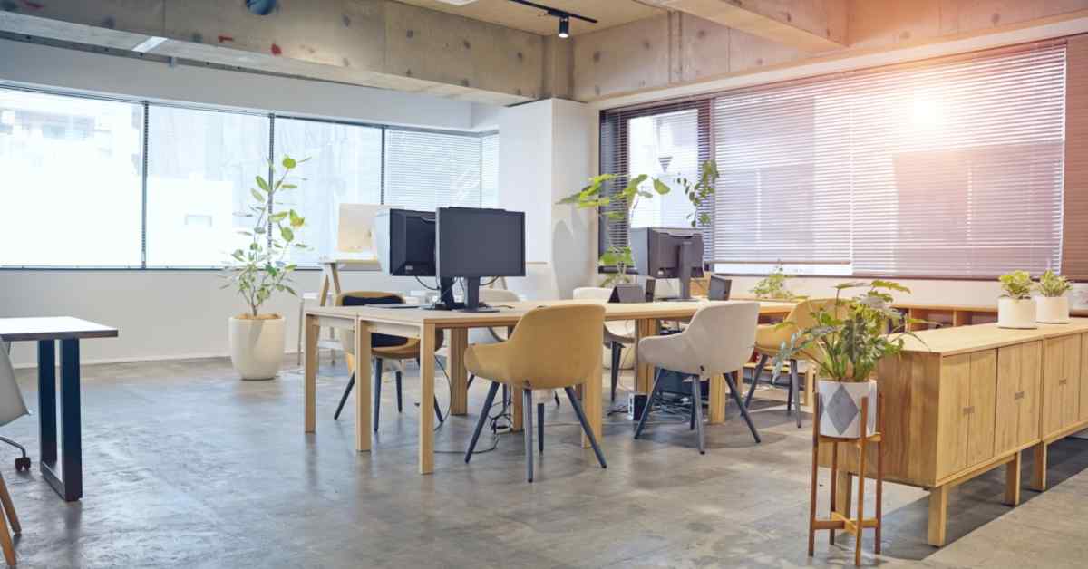 modern-office-with-rows-of-desks-and-chairs